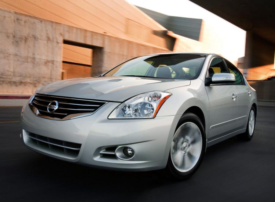  Nissan Altima 2009 года  (фото 3 из 7)